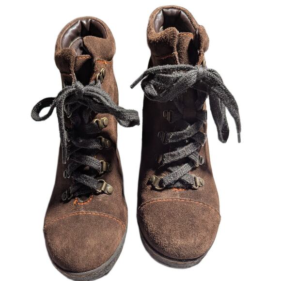 BOC by Born Brown Genuine Suede Lace-Up Block Heel Stitched Ankle Boots Sz 7 - Picture 2 of 7